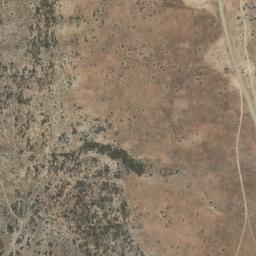 Satellite imagery of Loma del Hueso, CL