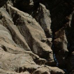 Satellite imagery of Cerro Avalao, AR