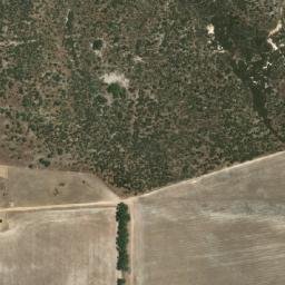 Satellite imagery of Strawberry Hill, AU