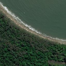 Satellite imagery of Wooded Bluff, AU