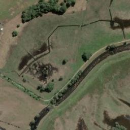 Satellite imagery of Round Hill, AU