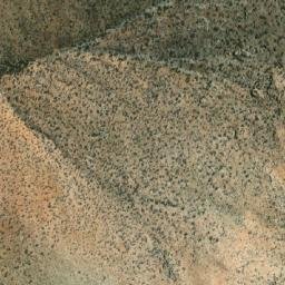 Satellite imagery of Cerro Salapor, CL