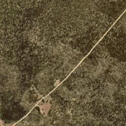 Satellite imagery of Eighteen and a Half Mile Granite Rocks, AU