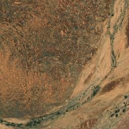 Satellite imagery of Camp Hill, AU