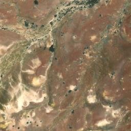 Satellite imagery of Chinamans Hat, AU