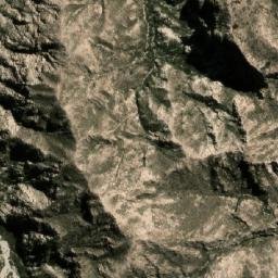 Satellite imagery of Cerro La Batea, AR