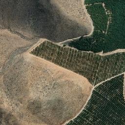 Satellite imagery of Esperanza, CL