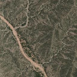 Satellite imagery of Mina La Esperanza, AR
