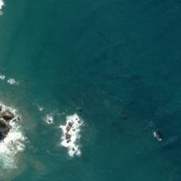 Satellite imagery of White Bluff, AU
