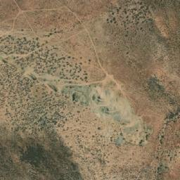 Satellite imagery of Los Tres Cerros, CL