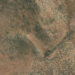 Satellite imagery of Los Tres Cerros, CL