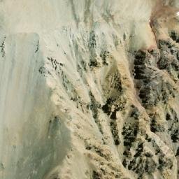 Satellite imagery of Cerro de Los Patos, AR