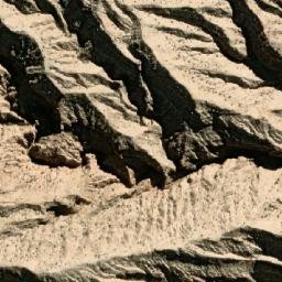 Satellite imagery of Esteatita, AR