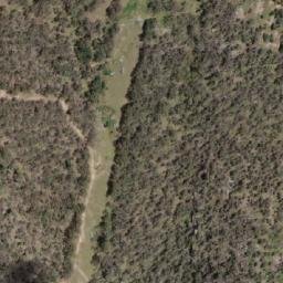 Satellite imagery of Lighthouse Hill, AU