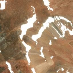 Satellite imagery of Paso de las Salinas, AR