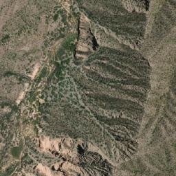 Satellite imagery of Loma Morales, AR