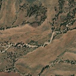 Satellite imagery of Yaldhatyinha, AU