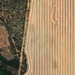 Satellite imagery of Strawberry Rocks, AU