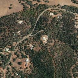 Satellite imagery of Lloyds Hill, AU