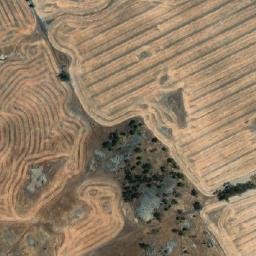 Satellite imagery of Meenar Hill, AU