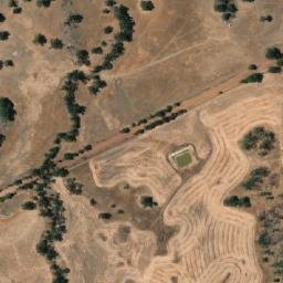 Satellite imagery of Lemmahns Hill, AU
