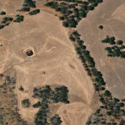 Satellite imagery of Lemmahns Hill, AU