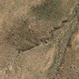 Satellite imagery of Cerro Los Valles, CL