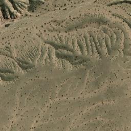 Satellite imagery of Lomas Bayas, AR