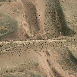 Satellite imagery of Lomas Bayas, AR