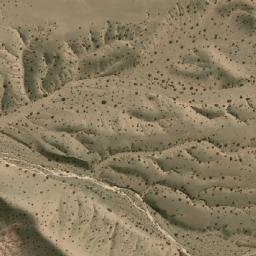 Satellite imagery of Lomas Bayas, AR