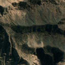 Satellite imagery of Loma Inclopaico, AR