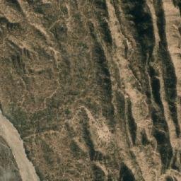 Satellite imagery of Loma Inclopaico, AR