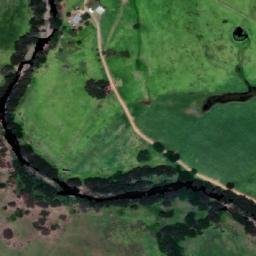 Satellite imagery of Manns Hill, AU