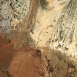 Satellite imagery of Cerro del Tábano del Medio, CL