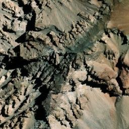 Satellite imagery of Loma de los Portezuelos, CL