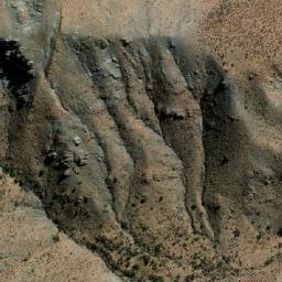 Satellite imagery of Cerro del Medio, CL