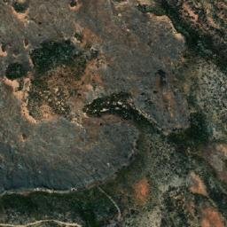 Satellite imagery of Cockatoo Rock, AU
