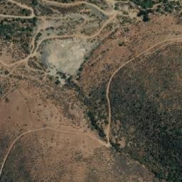 Satellite imagery of Loma de La Torre, CL
