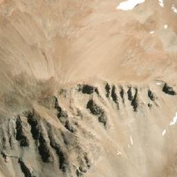 Satellite imagery of Cerro Los Columpios, CL