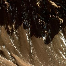 Satellite imagery of Cerro los Dientitos, AR