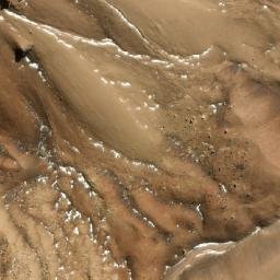 Satellite imagery of Cumbre del Yalguaraz, AR