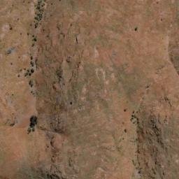 Satellite imagery of Chip Hill, AU