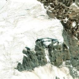 Satellite imagery of Cerro Bonete, AR