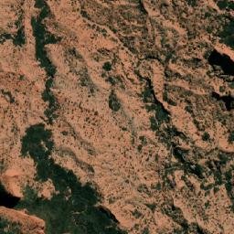 Satellite imagery of Cerro Portillo, AR