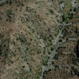 Satellite imagery of La Parra, CL