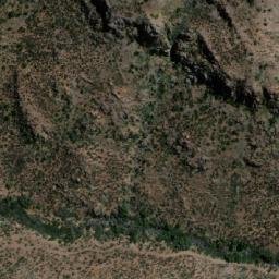 Satellite imagery of La Parra, CL