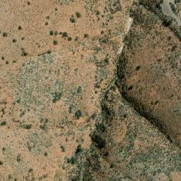 Satellite imagery of Cerro La Bandera, CL