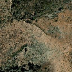 Satellite imagery of Cerro La Bandera, CL