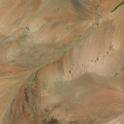 Satellite imagery of Cerro Las Llaretas, CL