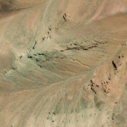 Satellite imagery of Cerro Las Llaretas, CL